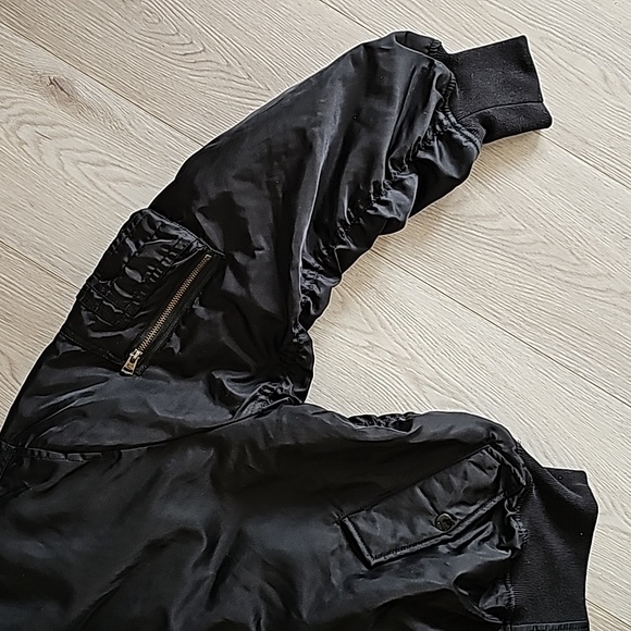 ✨️ SOLD ✨️ TNA | Tahoe Down Bomber Jacket, Med - Picture 3 of 14